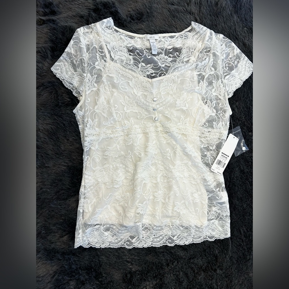Apt. 9 Lace Tee